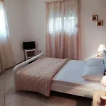 Villy's Apartmán *